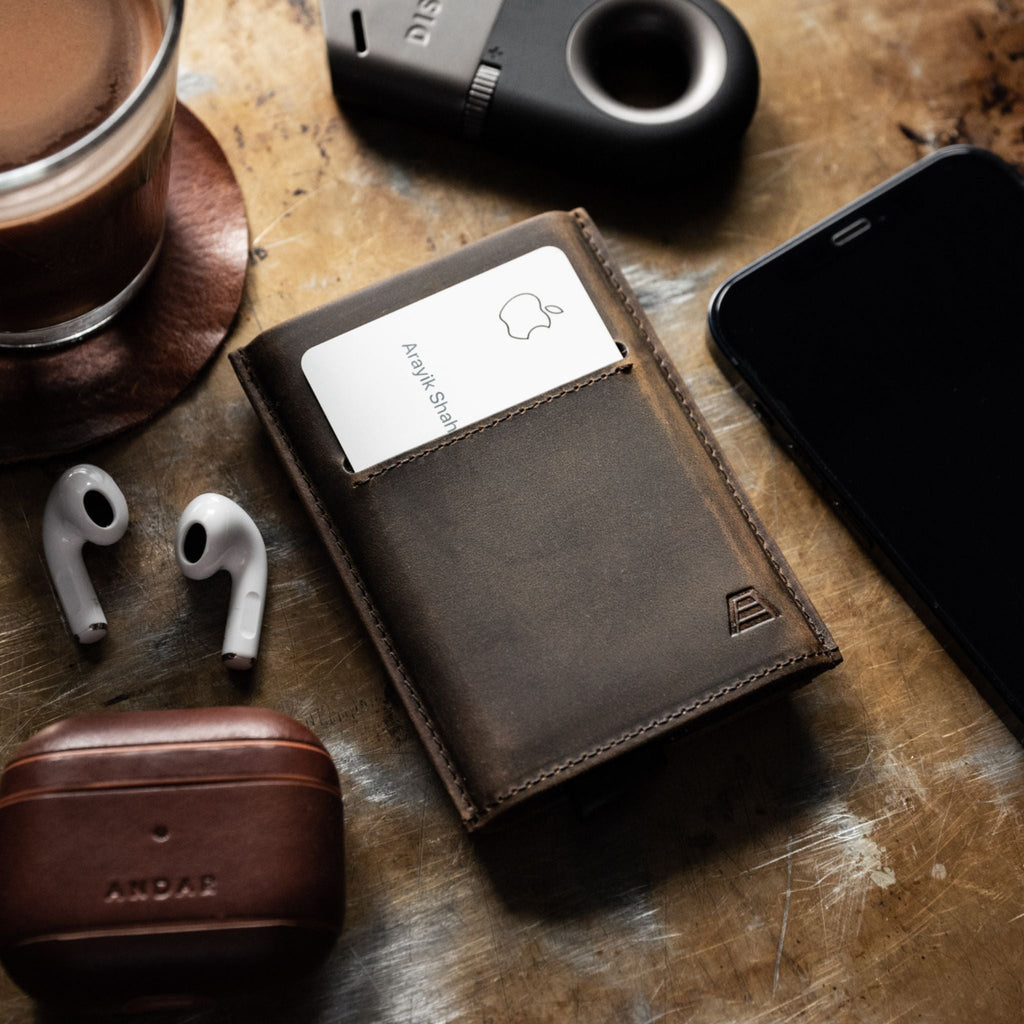 Andar The Pilot in - Wallets photo