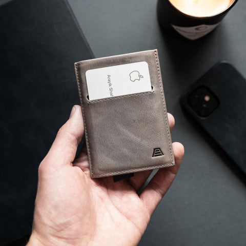 Andar The Pilot in - Wallets photo