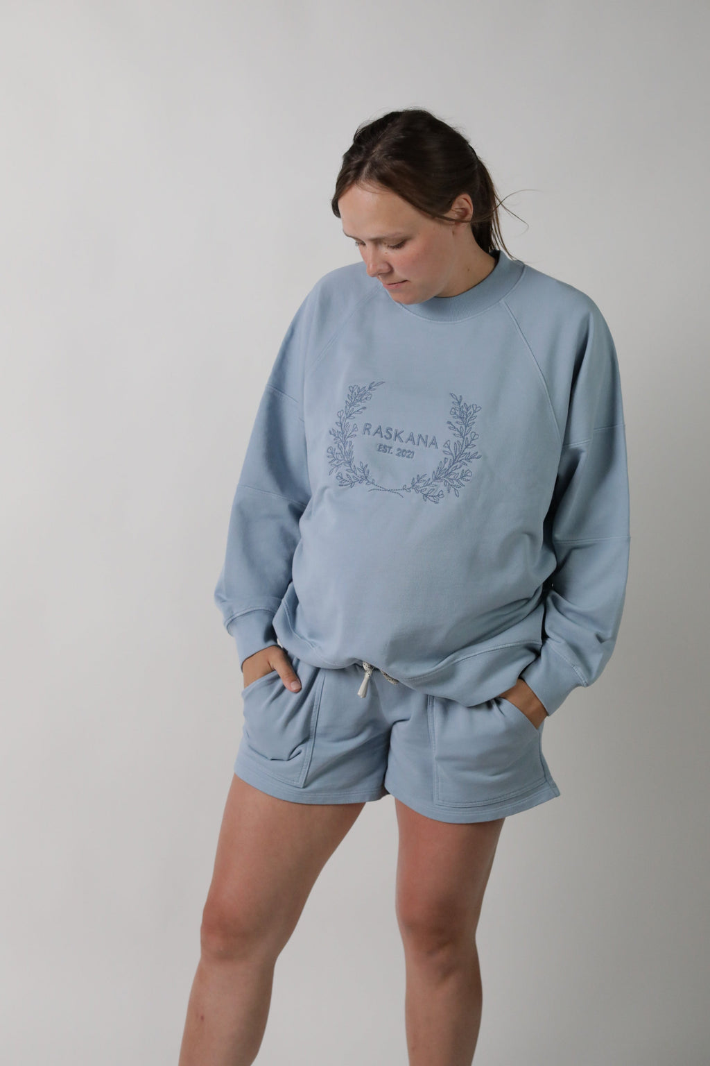ELLE || ORGANIC COTTON MATERNITY SHORT in - photo