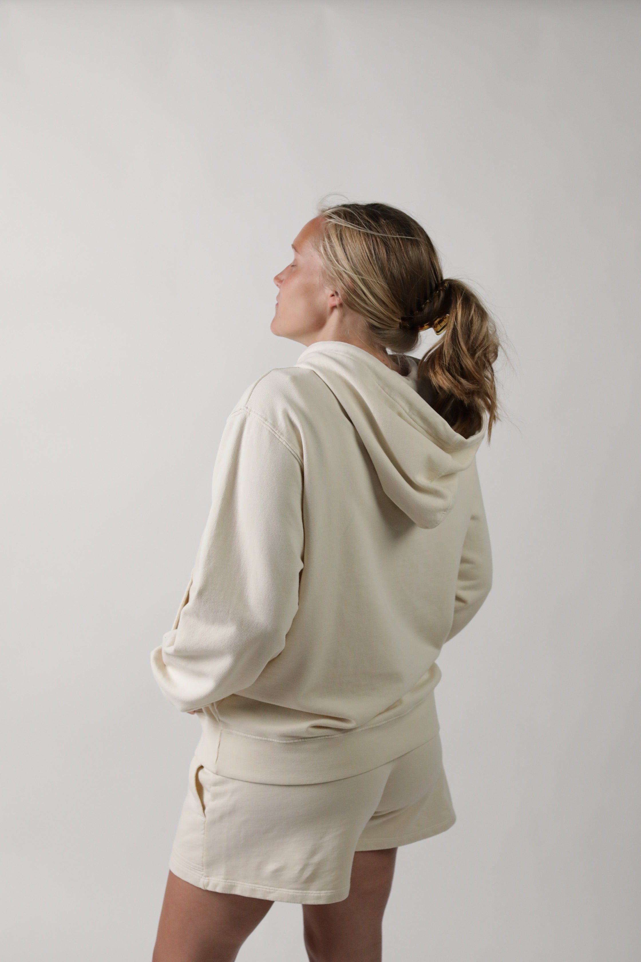 ELLE || ORGANIC COTTON MATERNITY SHORT in - photo