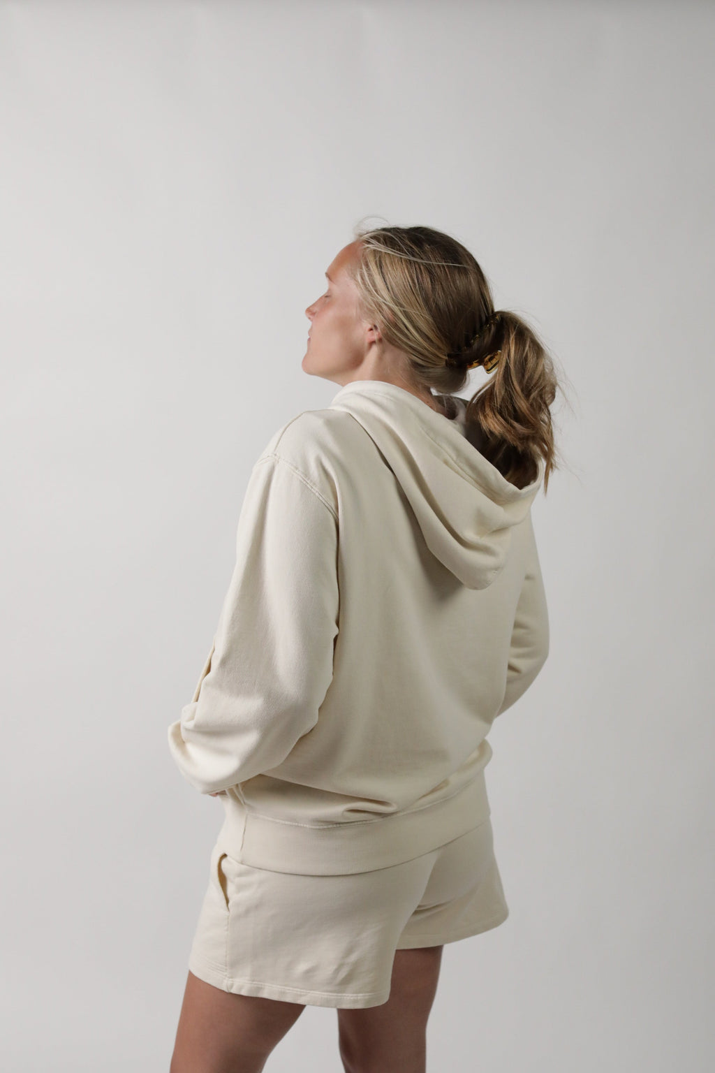 ELLE || ORGANIC COTTON MATERNITY SHORT in - photo
