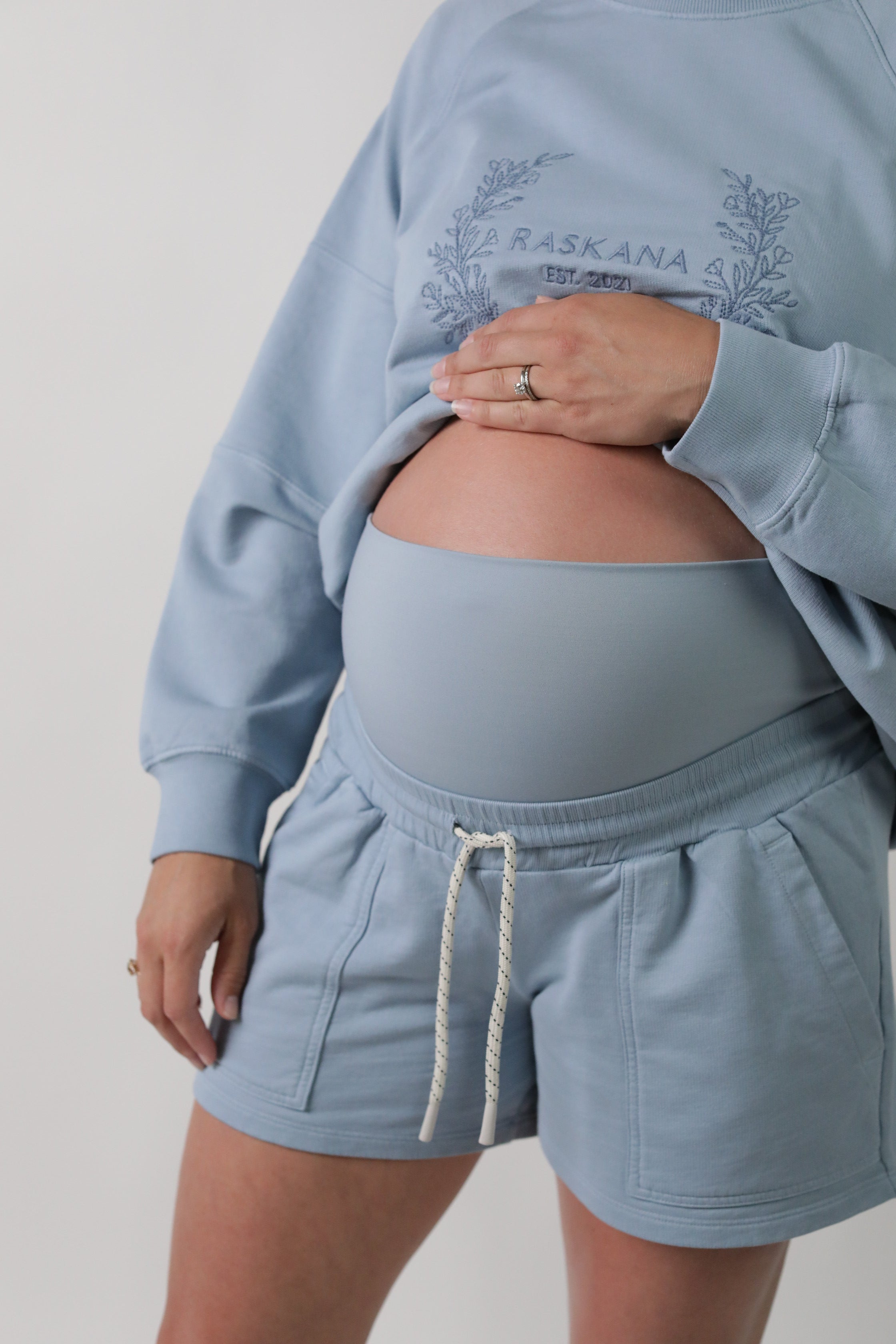 ELLE || ORGANIC COTTON MATERNITY SHORT in Dusty Blue - photo