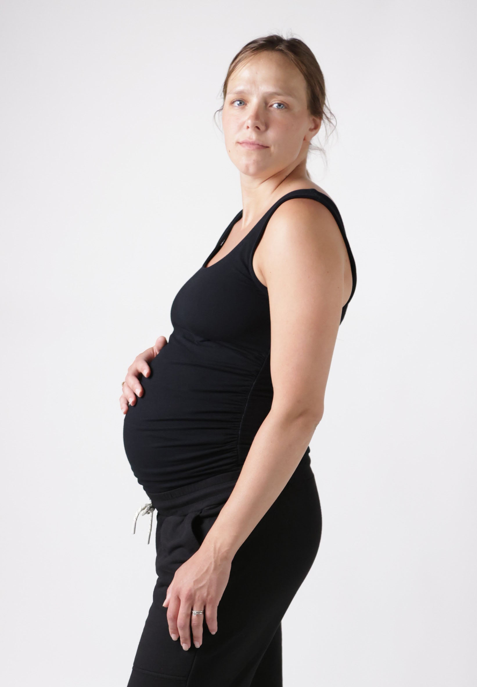 FRANKIE || SCOOP NECK MATERNITY TANK in - photo