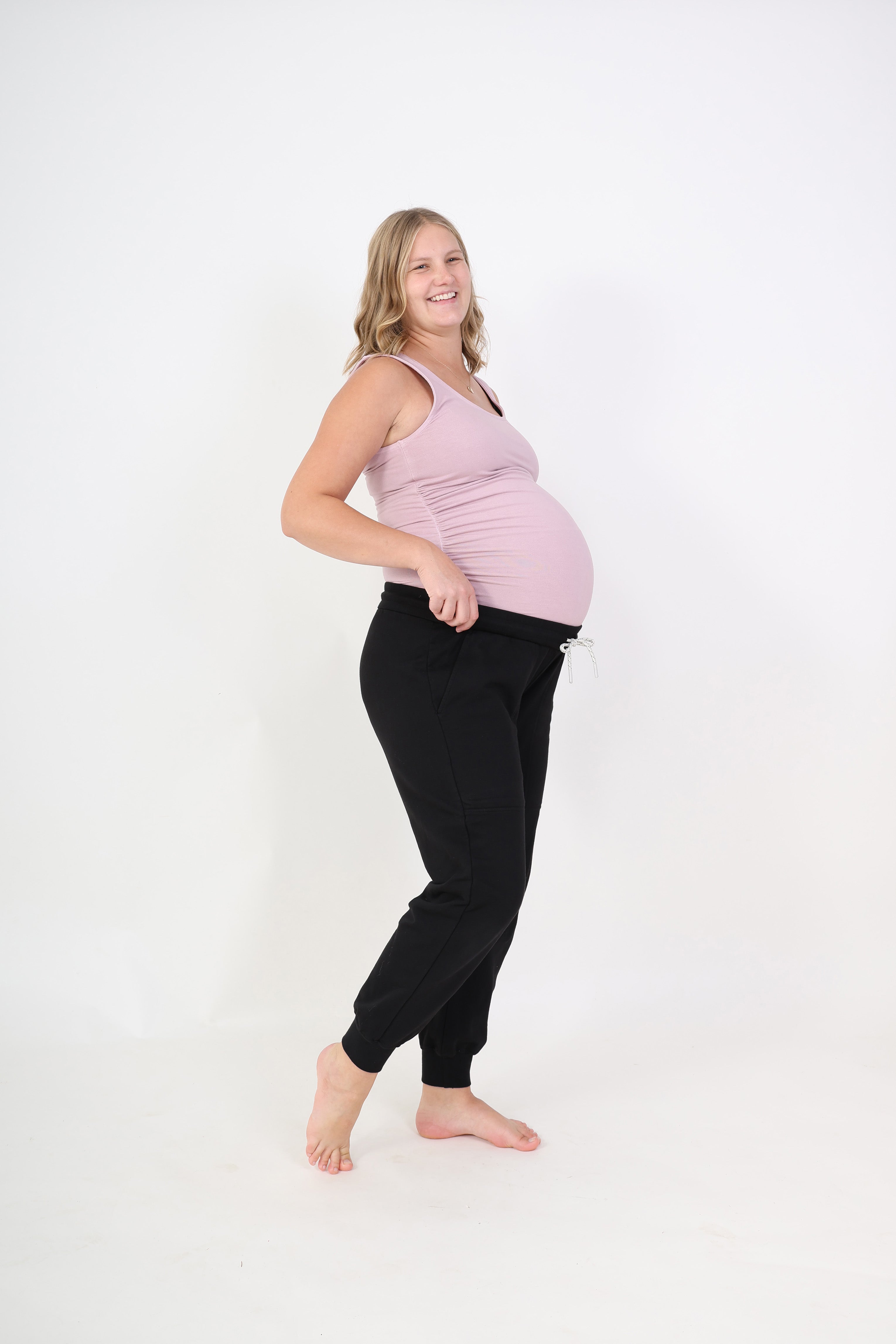 FRANKIE || SCOOP NECK MATERNITY TANK in - photo