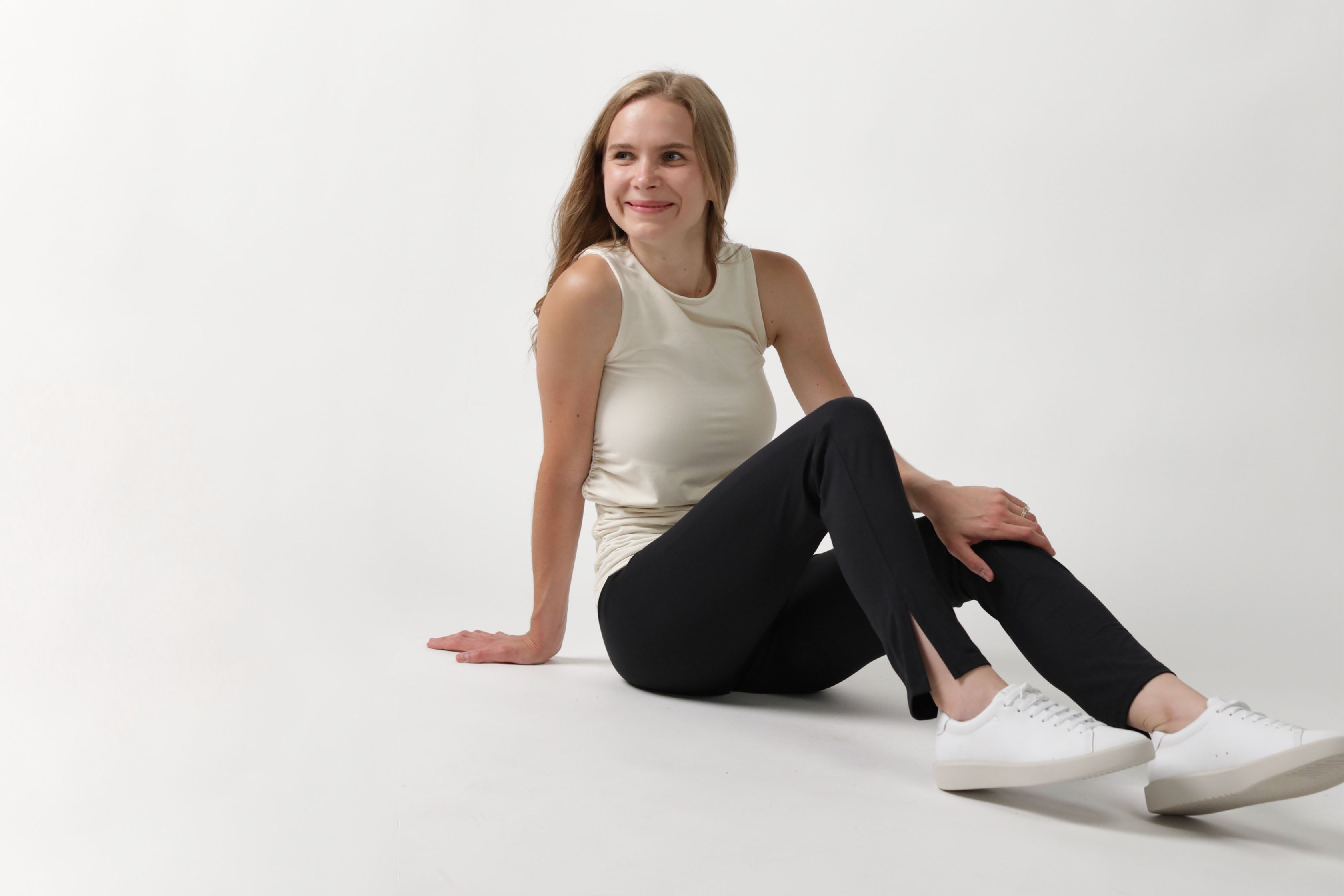 SILEA™ Everyday Style Side Slit Hi-Rise Maternity Legging in - photo