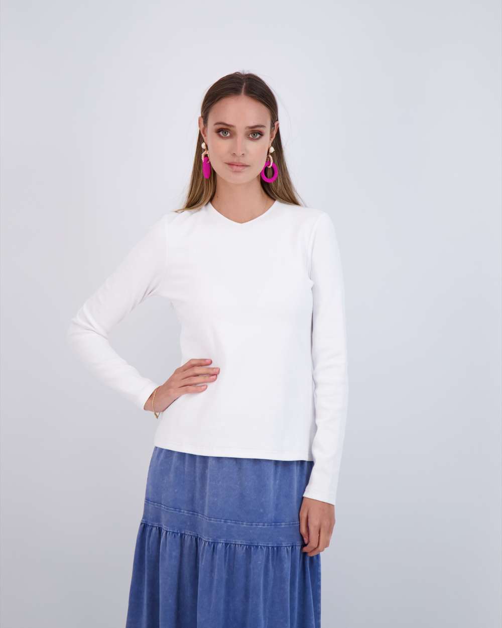 V-Neck Ribbed Tee in - Ladies Pullover photo