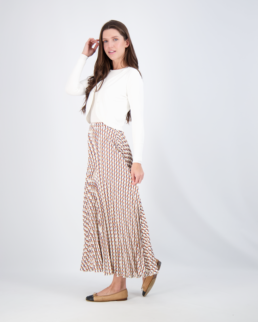 Crop Knit Cardigan in - Teen Pullover photo