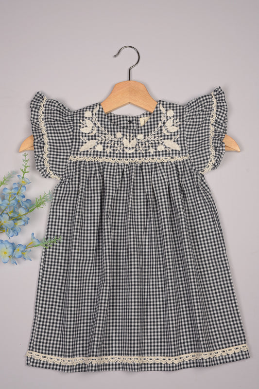 Embroidered Yoke Eith Ruffle Sleeves Dress in - Dress photo