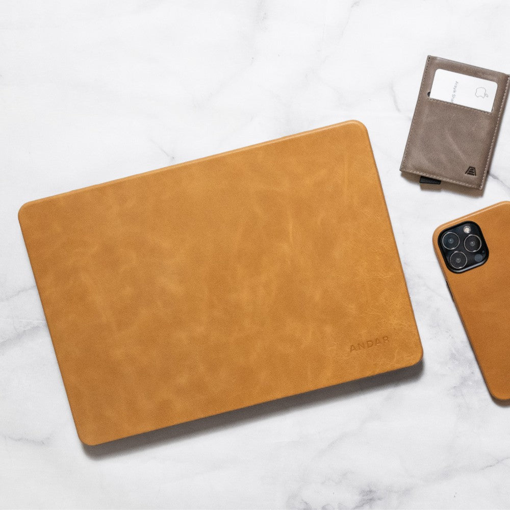 The Helm in - Cases photo