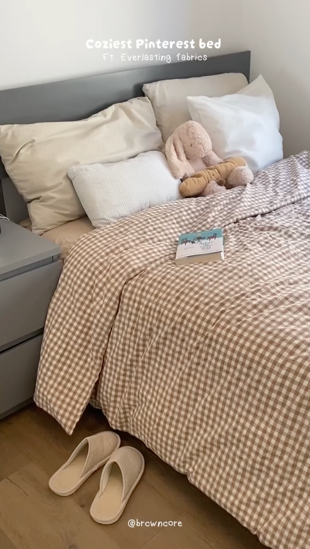 Gingham Bedding Set / Brown in - Bedding Set photo