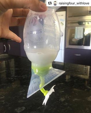 Haakaa Gen 2 Silicone Breast Pump with Suction Base 4 oz and Silicone Flower Stopper Set -