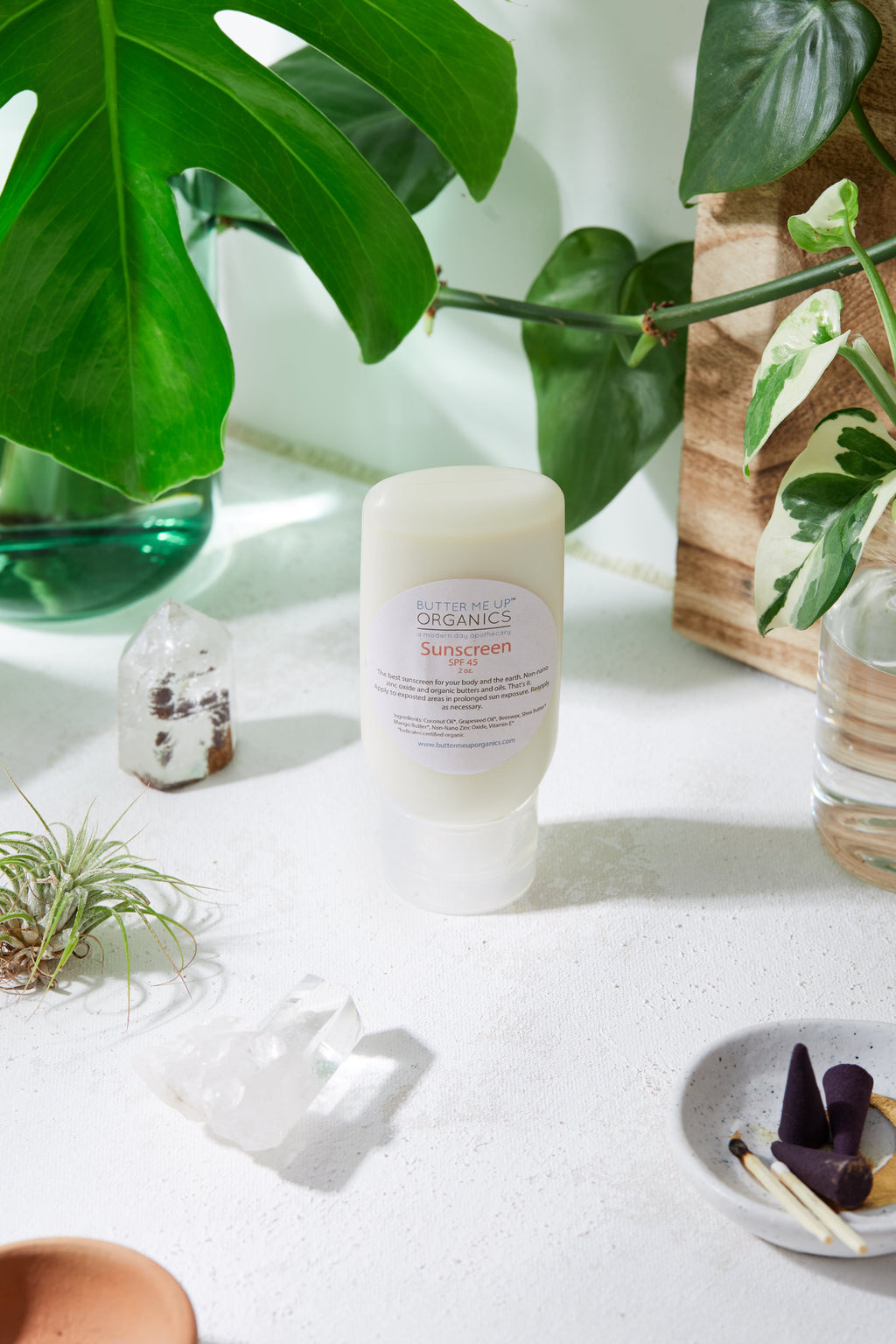 Natural Organic Sunscreen / Safe Sunscreen / Non-Nano Zinc Oxide Sunscreen / Sun Protection / Butter Me Up Organics in - Body photo