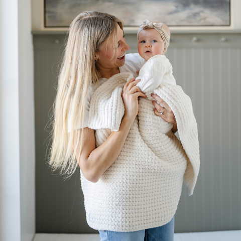 Saranoni Waffle Knit Receiving Blankets in Swan - photo