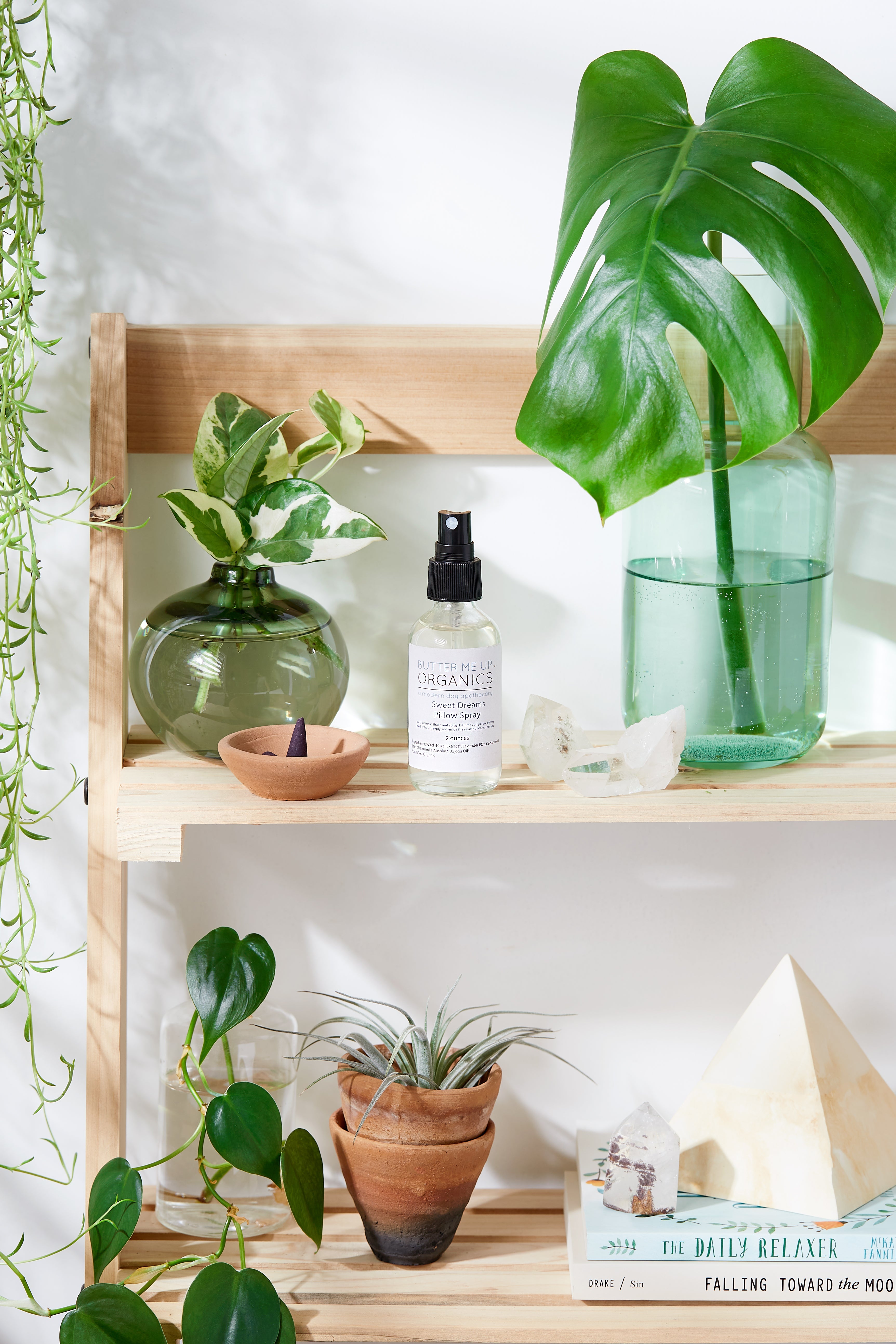 Organic Pillow Mist / Aromatherapy / Relaxing Essential Oils / Gentle Sleep / Butter Me Up Organics in - Home photo
