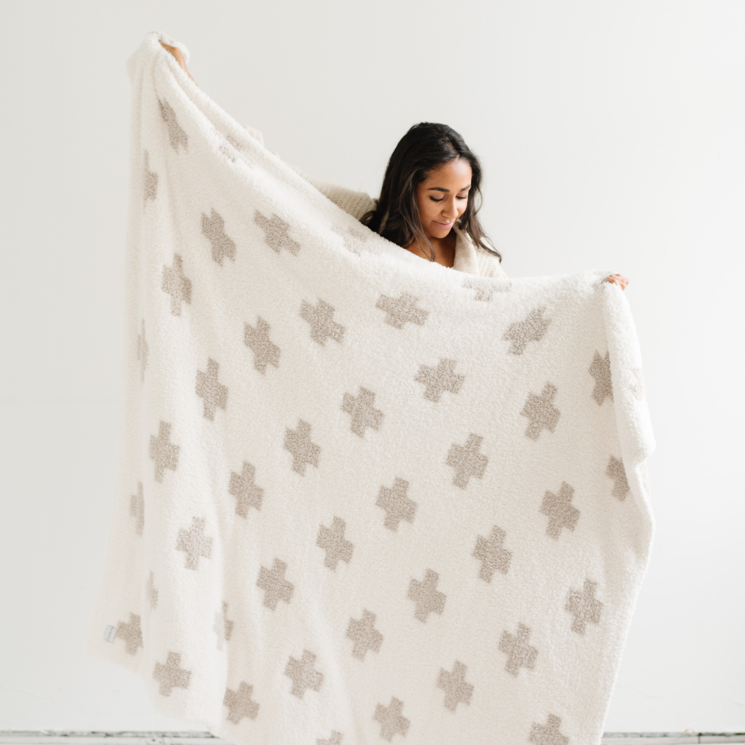 DOUBLE-LAYER BAMBONI® THROW BLANKETS in - photo