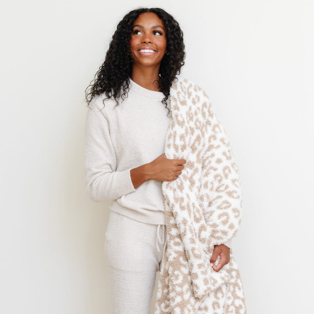 DOUBLE-LAYER BAMBONI® THROW BLANKETS in - photo