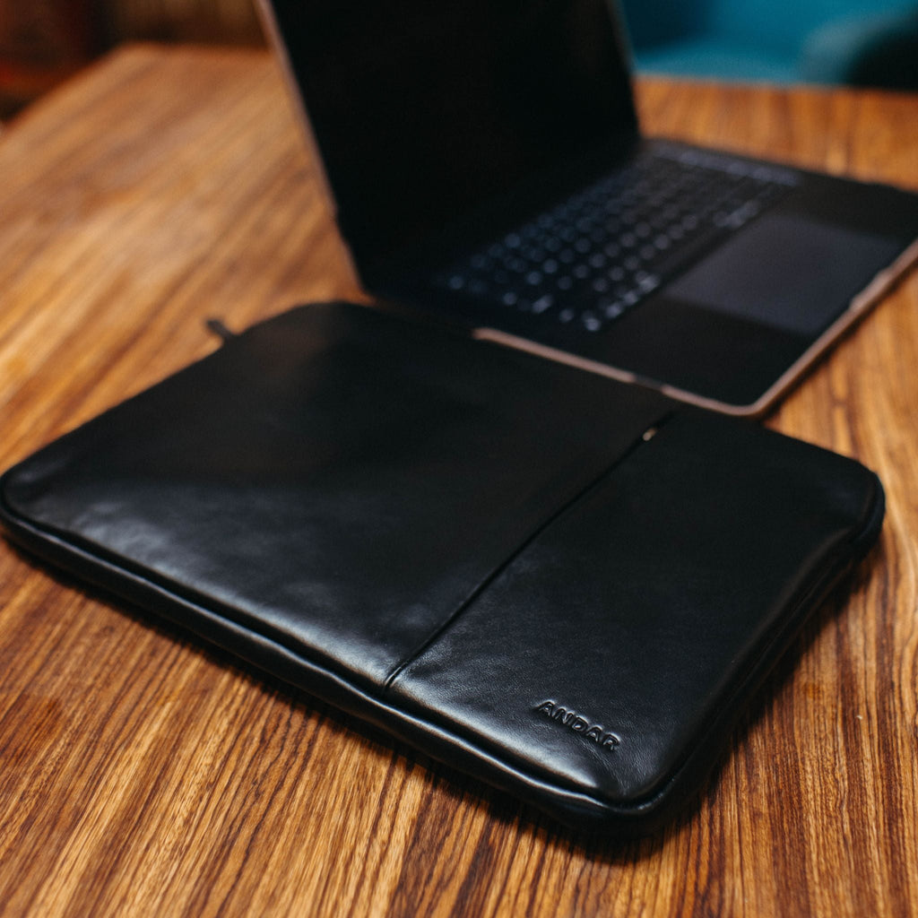 Andar The Chase in - Cases photo