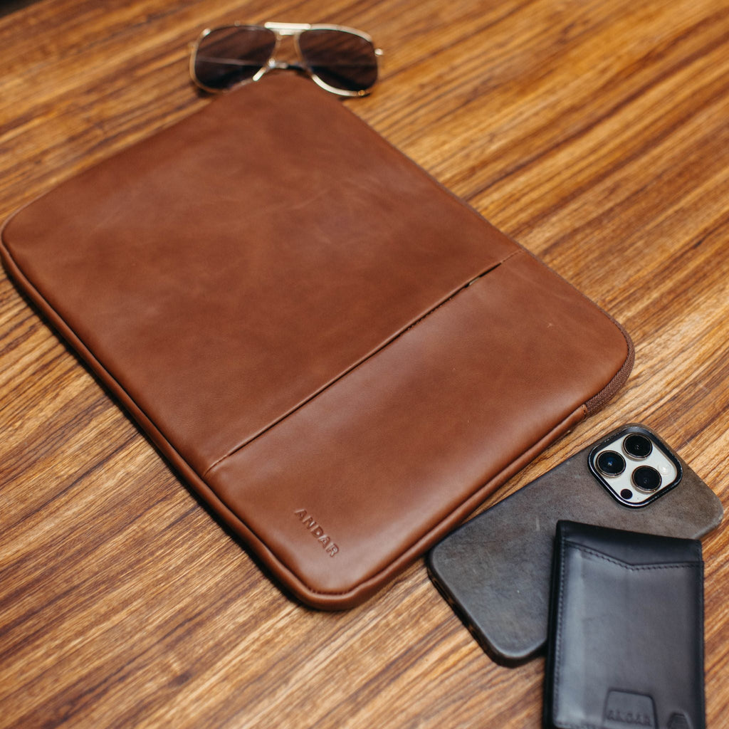 Andar The Chase in - Cases photo