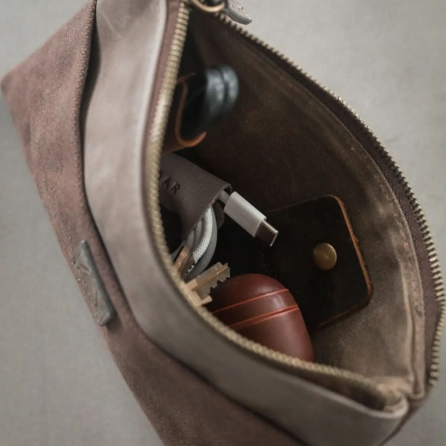 The Joey in - Bag photo