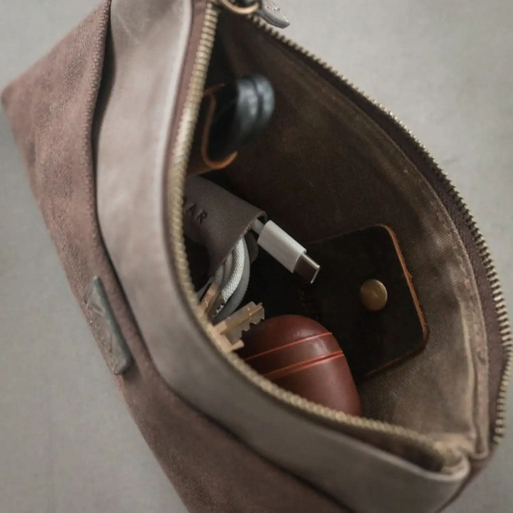 The Joey in - Bag photo