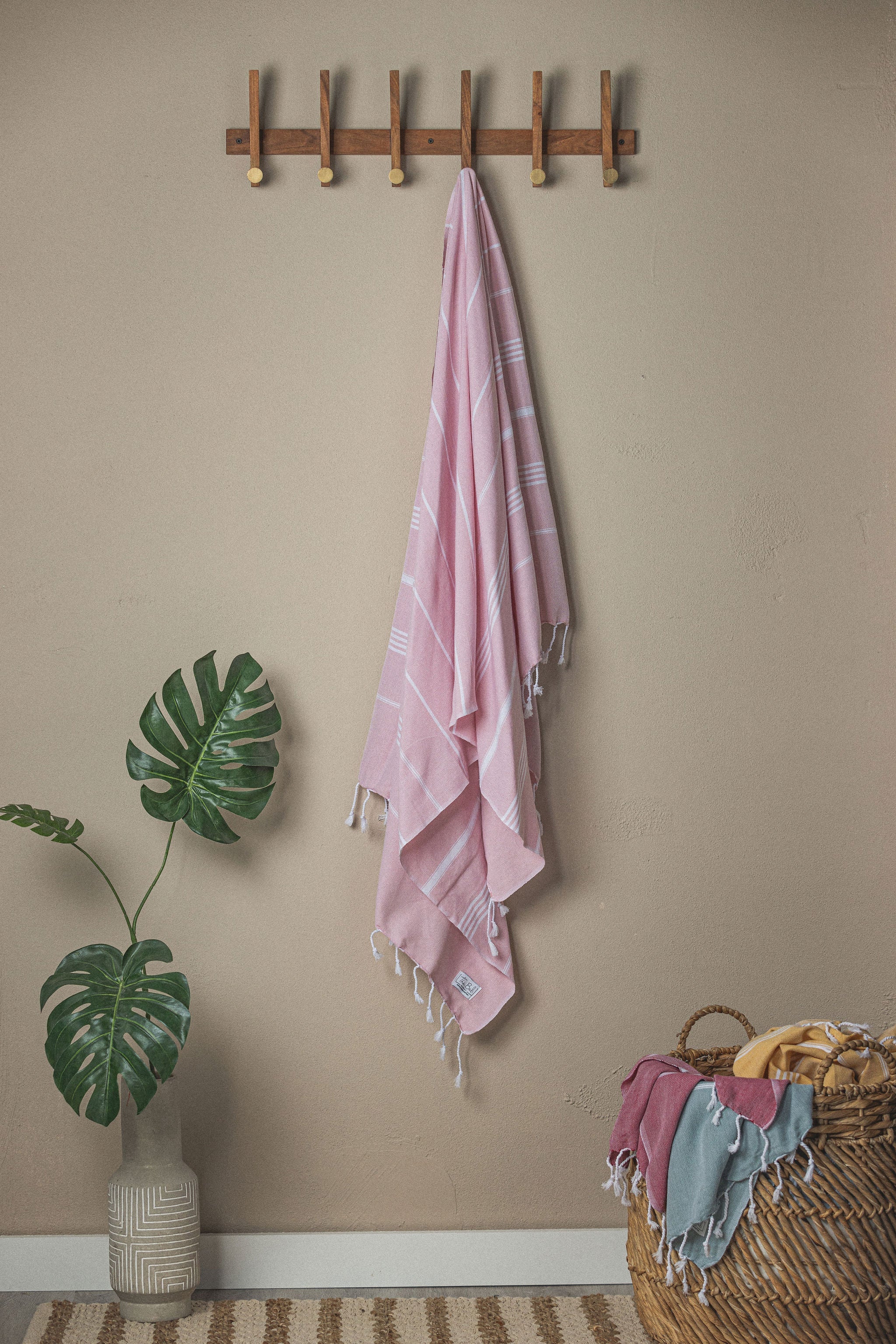 Perfect Classic Towel Collection – 40”x70” Lightweight Organic Turkish Cotton Towels in Pink - Beach Towel photo