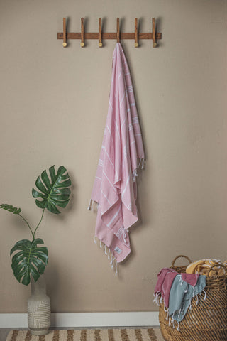 Perfect Classic Towel Collection – 40”x70” Lightweight Organic Turkish Cotton Towels in Pink - Beach Towel photo