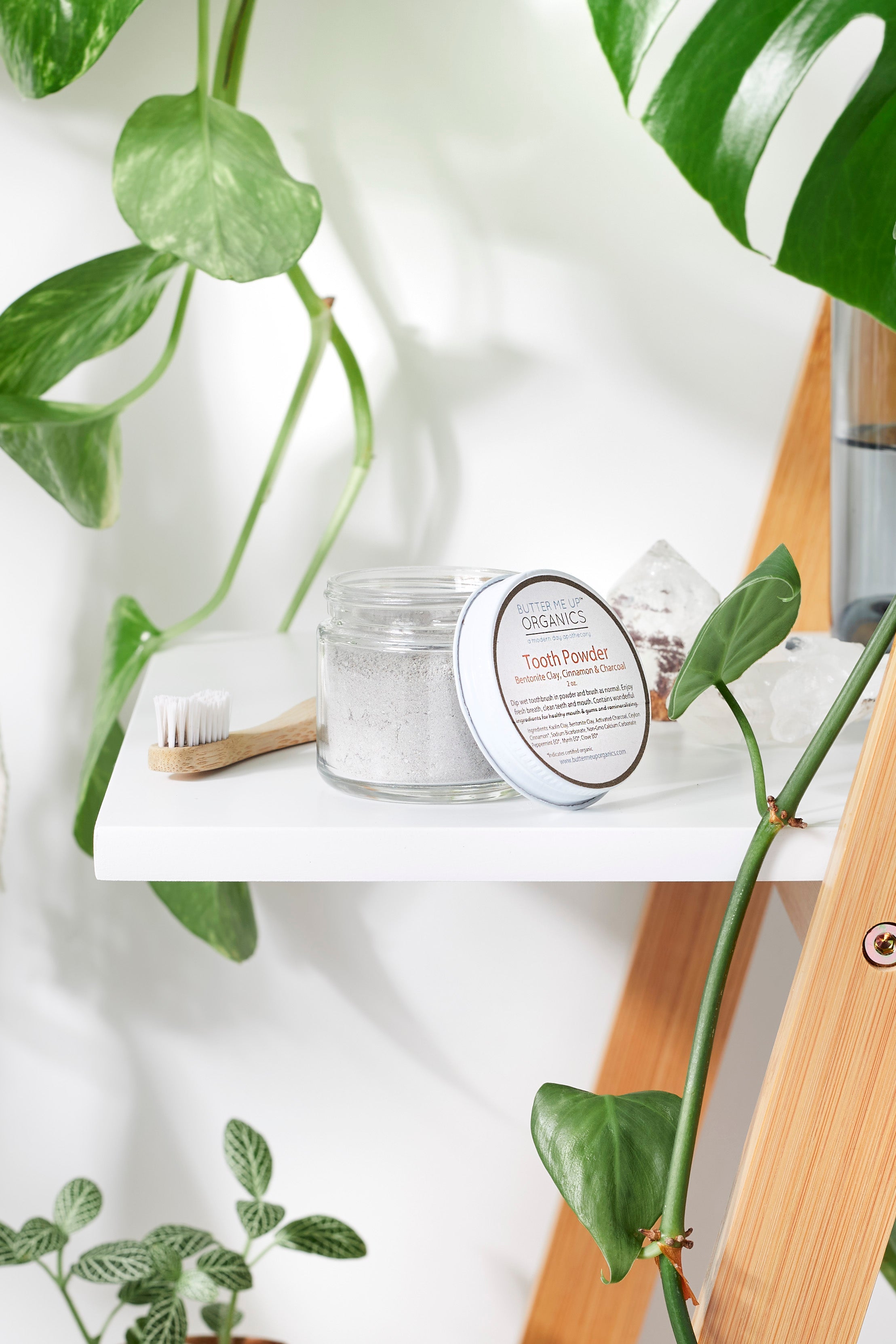 Tooth Powder / Toothpaste / Organic Tooth Powder / Organic Tooth Paste/ Organic Toothpaste / Clay Tooth Paste / Remineralizing Tooth Powder in - Teeth photo
