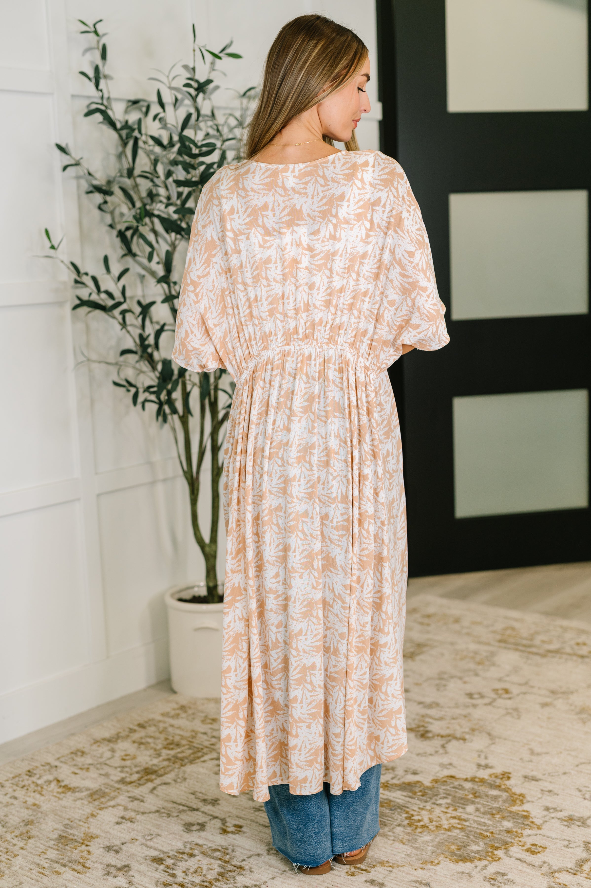 Tropical Print Gauze Kimono with Elastic Waist Tie in Milk Tea in - Womens photo
