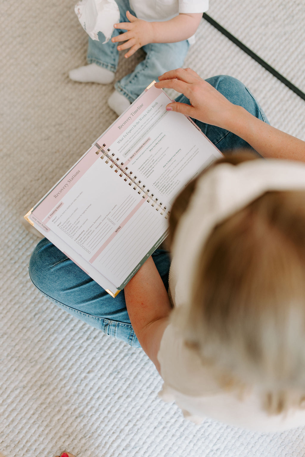 The Postpartum Playbook: Roadmap to Recovery & Renewal After Birth in - Postpartum Book photo