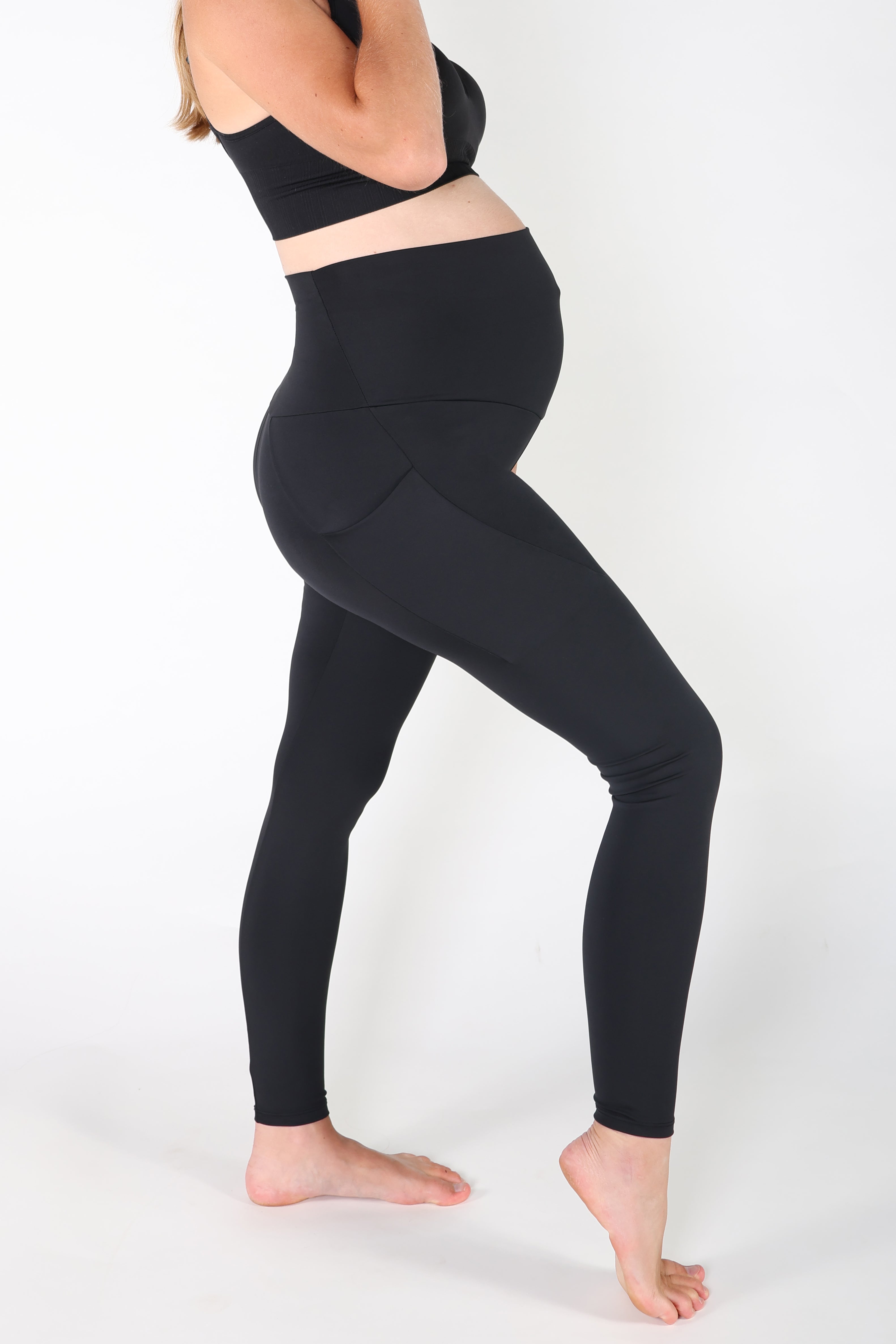 VAALIA™ Everyday Comfort Hi-Rise Maternity Pocket Legging in - photo