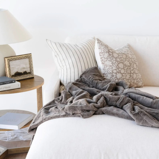 LUSH THROW BLANKETS - Walnut | SwagglyLife