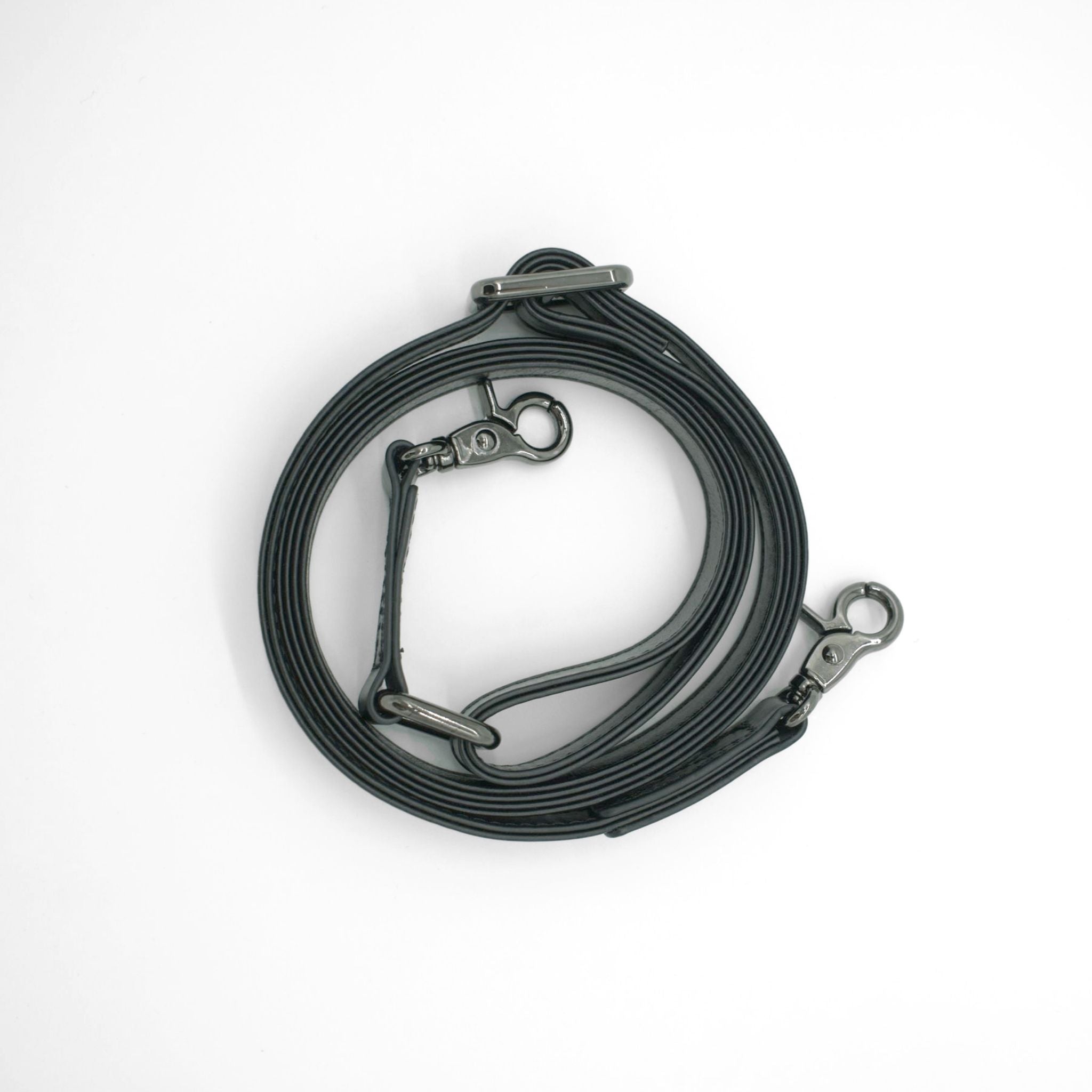 The Crossbody Strap in The Waymaker Micro Jet Black - Goods photo