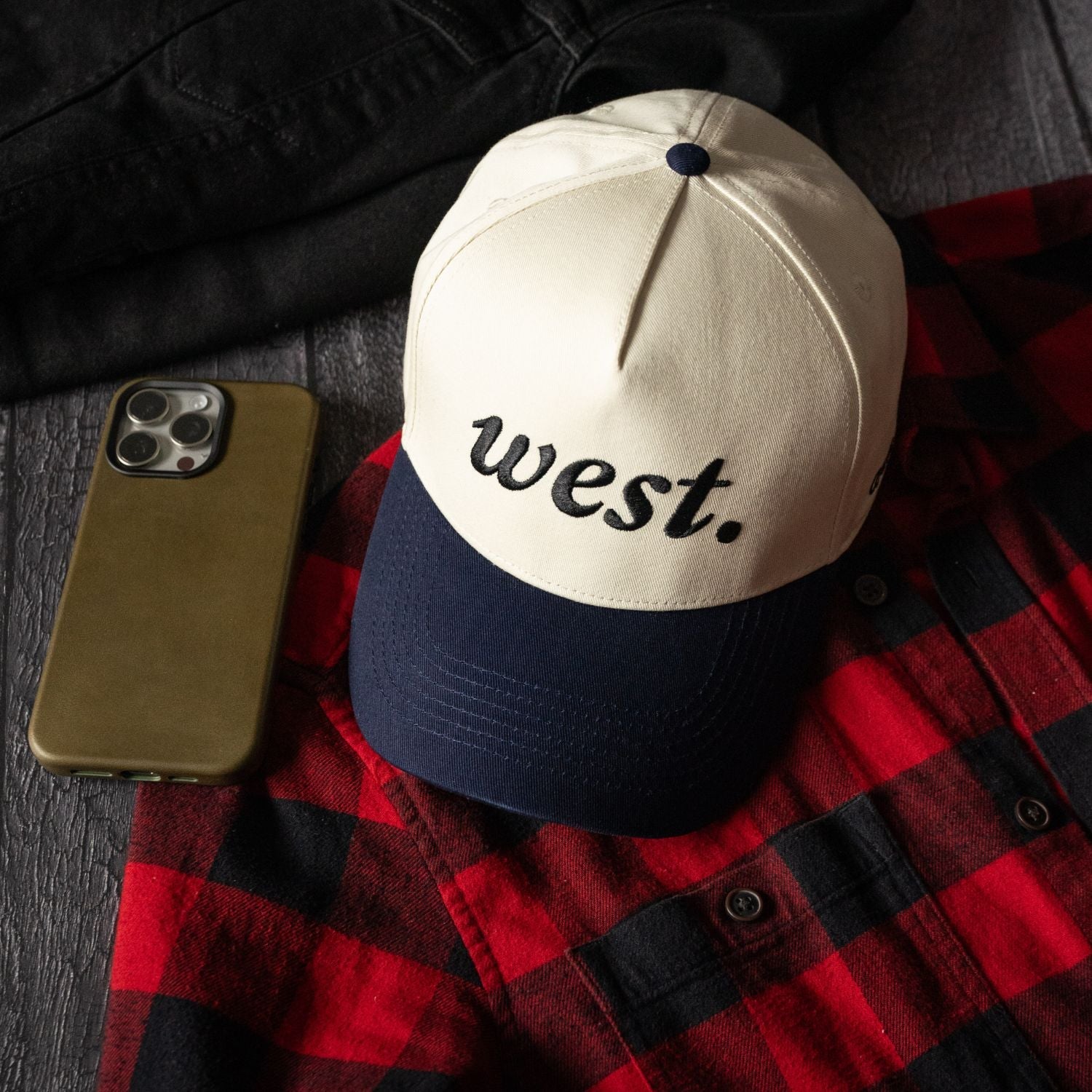 The West Hat in - Goods photo