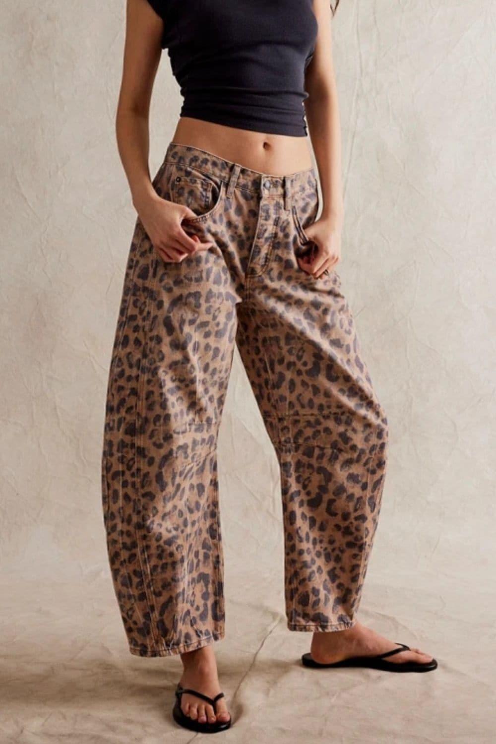 Stacy Wide Leg Jeans with Pockets