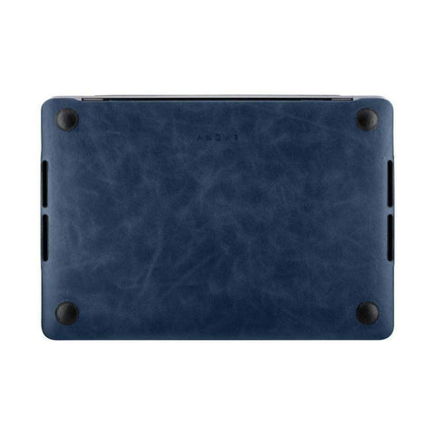 The Helm in - Cases photo