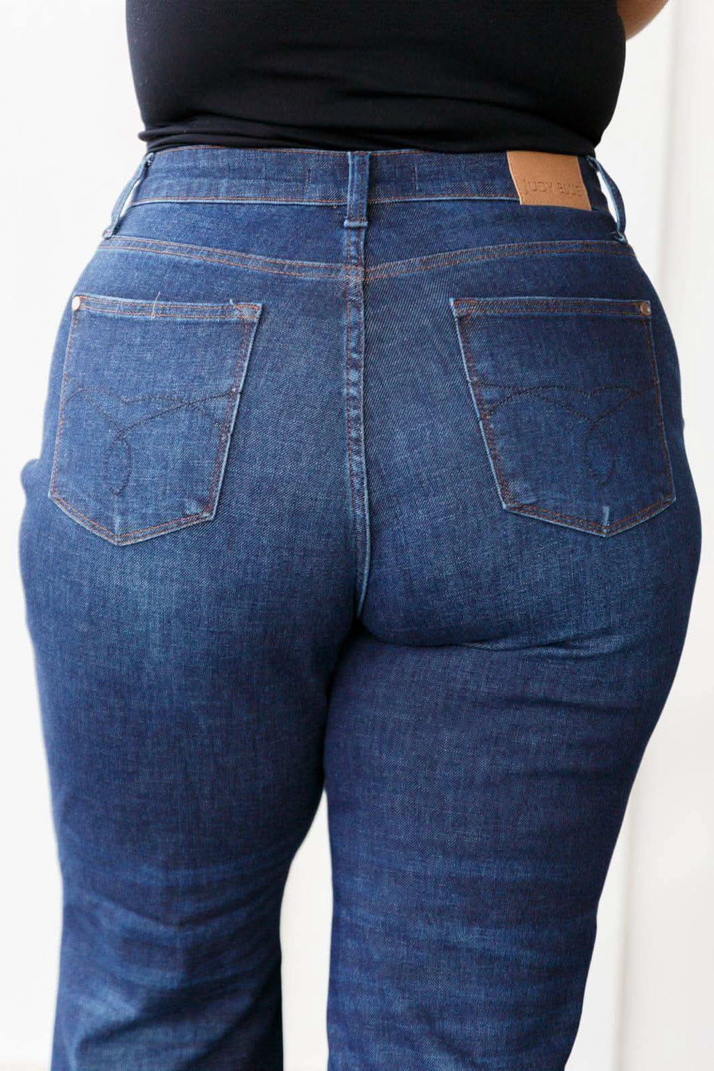 Arlo High Rise Button-Fly Straight Jeans - SwagglyLife Home & Fashion