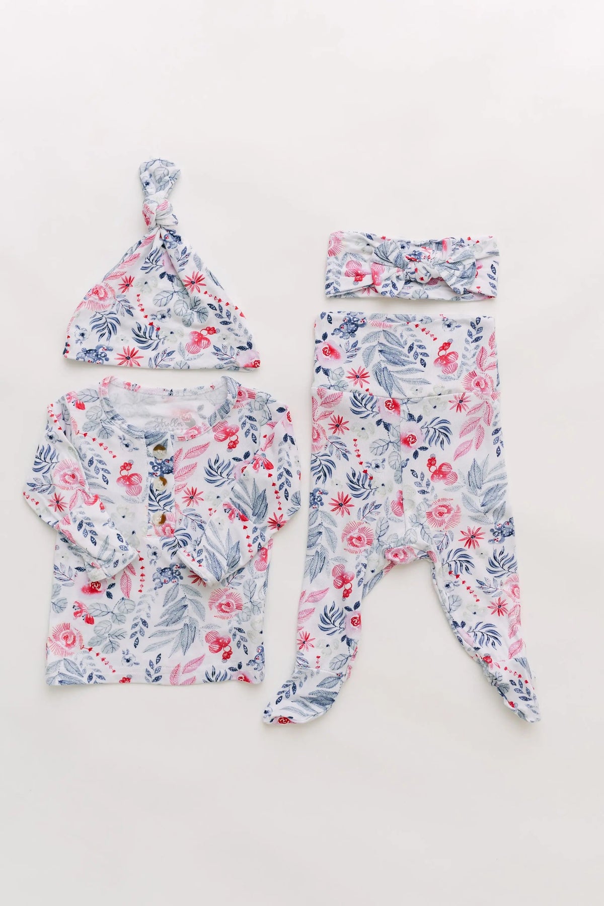 Newborn Outfit, Baby Outfit, Baby Girl Coming Home Outfit - Bloom in NB-3 mo (hat and headband) - Onesies photo