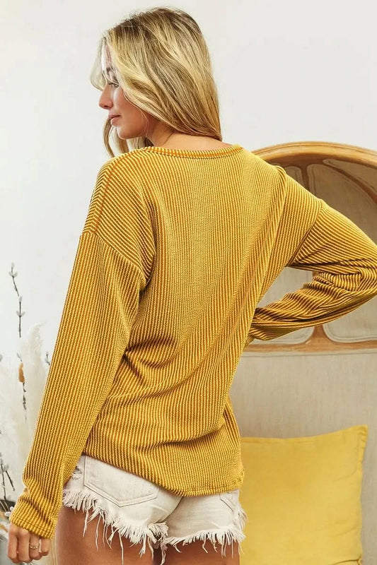 BiBi Wavy Two Tone Rib Notch Neck Patch Pocket Top in - photo