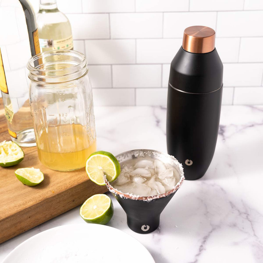 Stainless Steel Cocktail Shaker, Marble in - Cocktail shaker photo