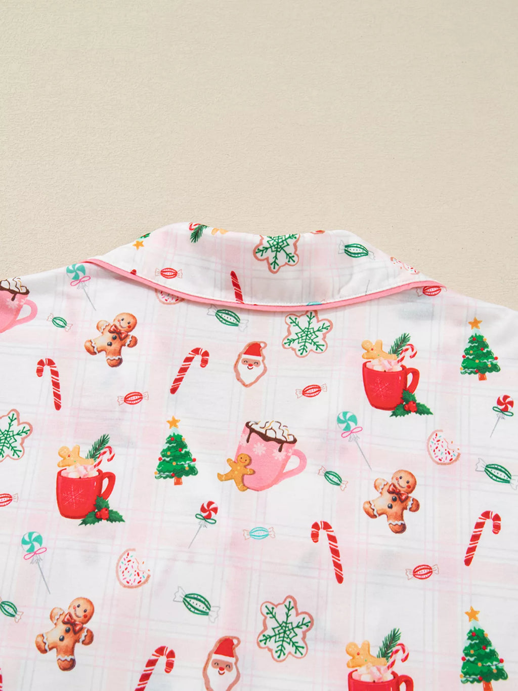 Christmas Spirit Cute Holiday Print Short Sleeve Shirt and Pants 2pcs Pajama Set in - photo