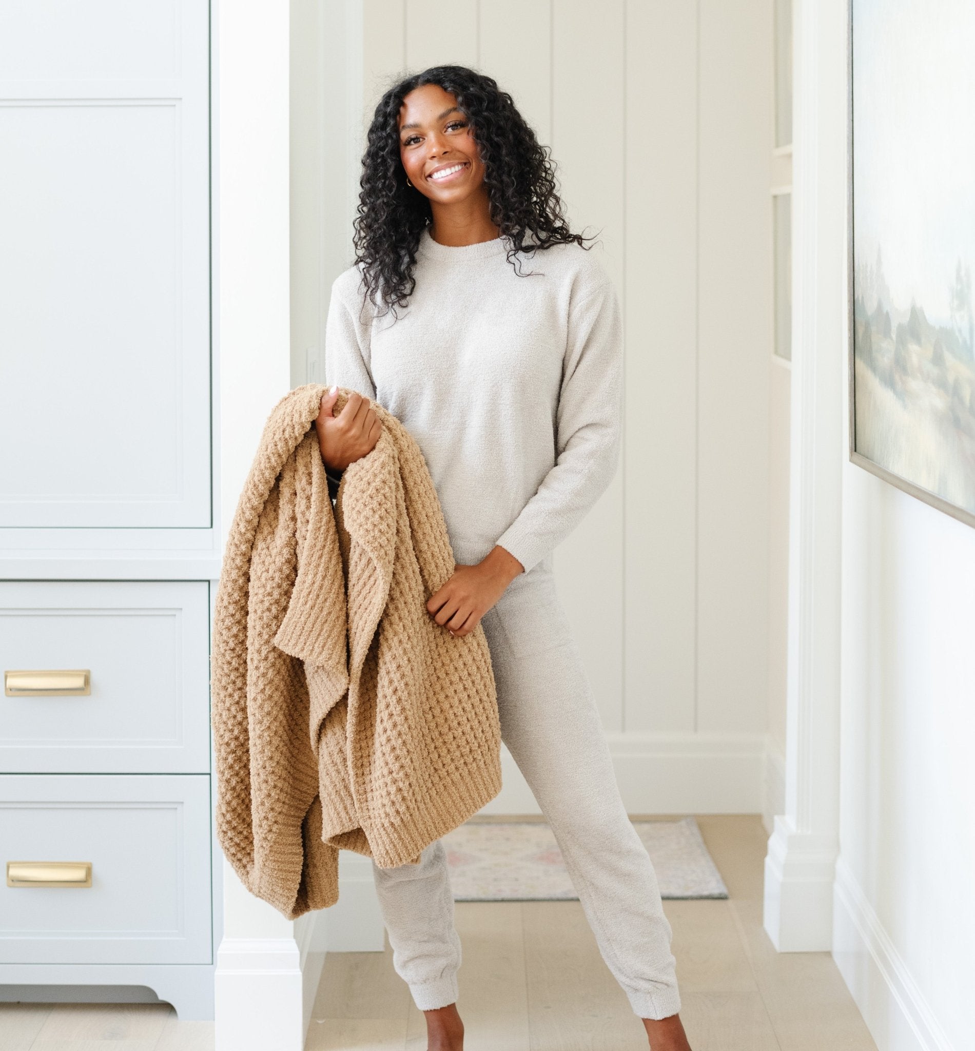 Saranoni Waffle Knit XL Throw Blankets in - photo