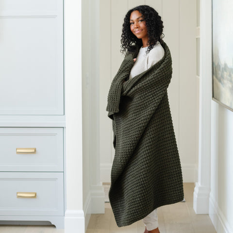 Saranoni Waffle Knit XL Throw Blankets in - photo