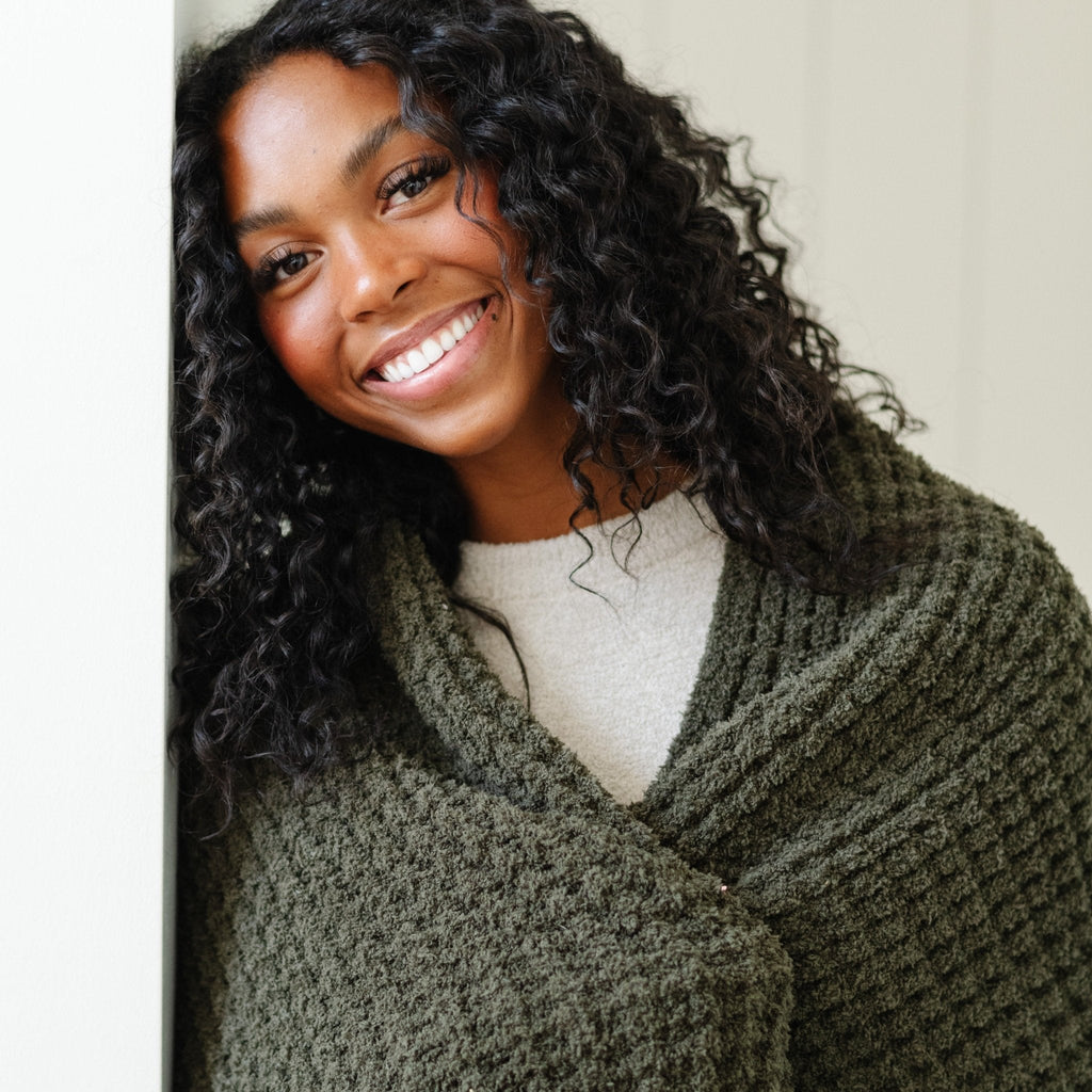 Saranoni Waffle Knit XL Throw Blankets in Thyme - photo