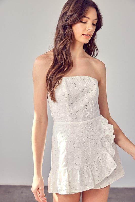 EYELET RUFFLE ROMPER - SwagglyLife Home & Fashion