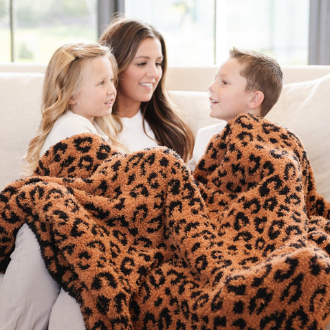 DOUBLE-LAYER BAMBONI® THROW BLANKETS in - photo