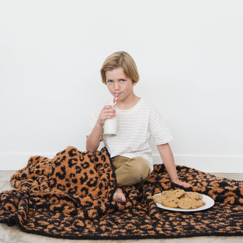 DOUBLE-LAYER BAMBONI® THROW BLANKETS in - photo