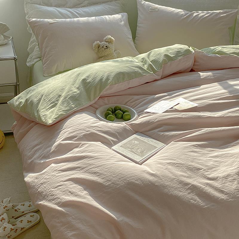 Duo Bedding Set / Pink + Green in - Bedding Set photo