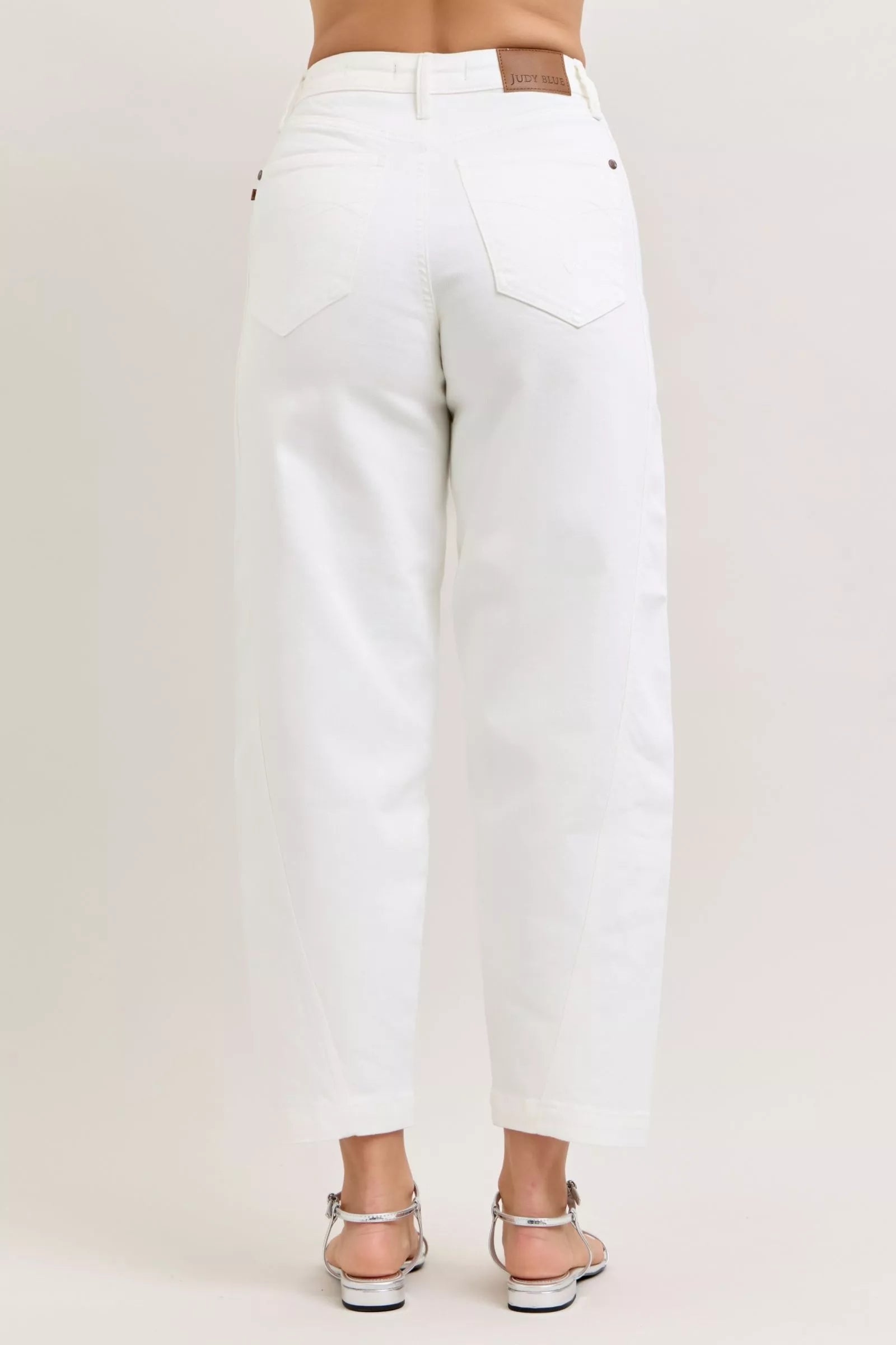 Judy Blue High-Waisted Rigid Magic Panel Barrel Jeans in - photo