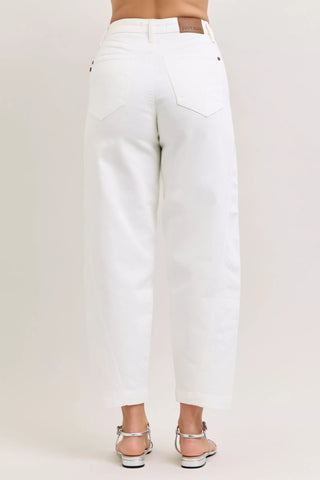 Judy Blue High-Waisted Rigid Magic Panel Barrel Jeans in - photo