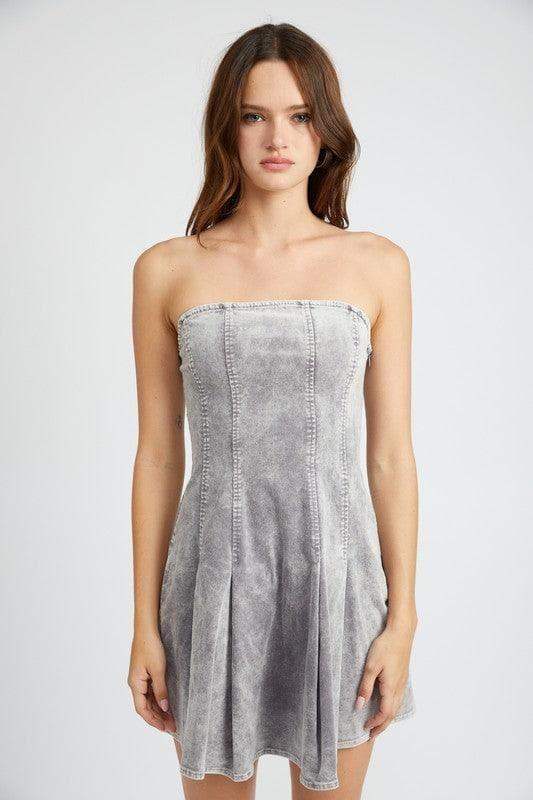 EMORY PARK Laurel Pleated Strapless Mini Dress - SwagglyLife Home & Fashion
